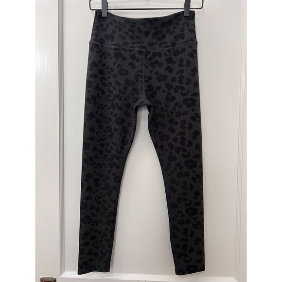 Sage Collective Women's Leopard Animal Print Leggings Size M - Picture 1 of 7
